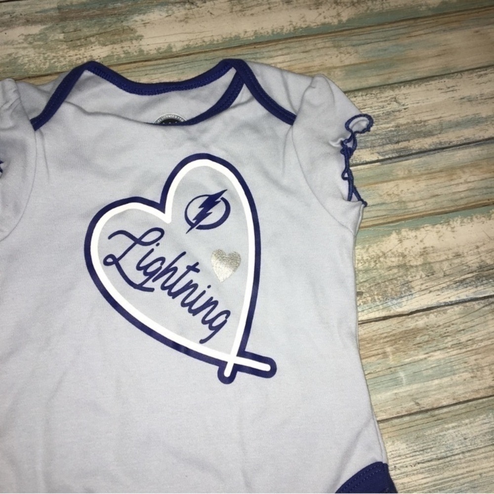 NHL Tampa Bay Lightning Powder Blue Onsie - Picture 4 of 4